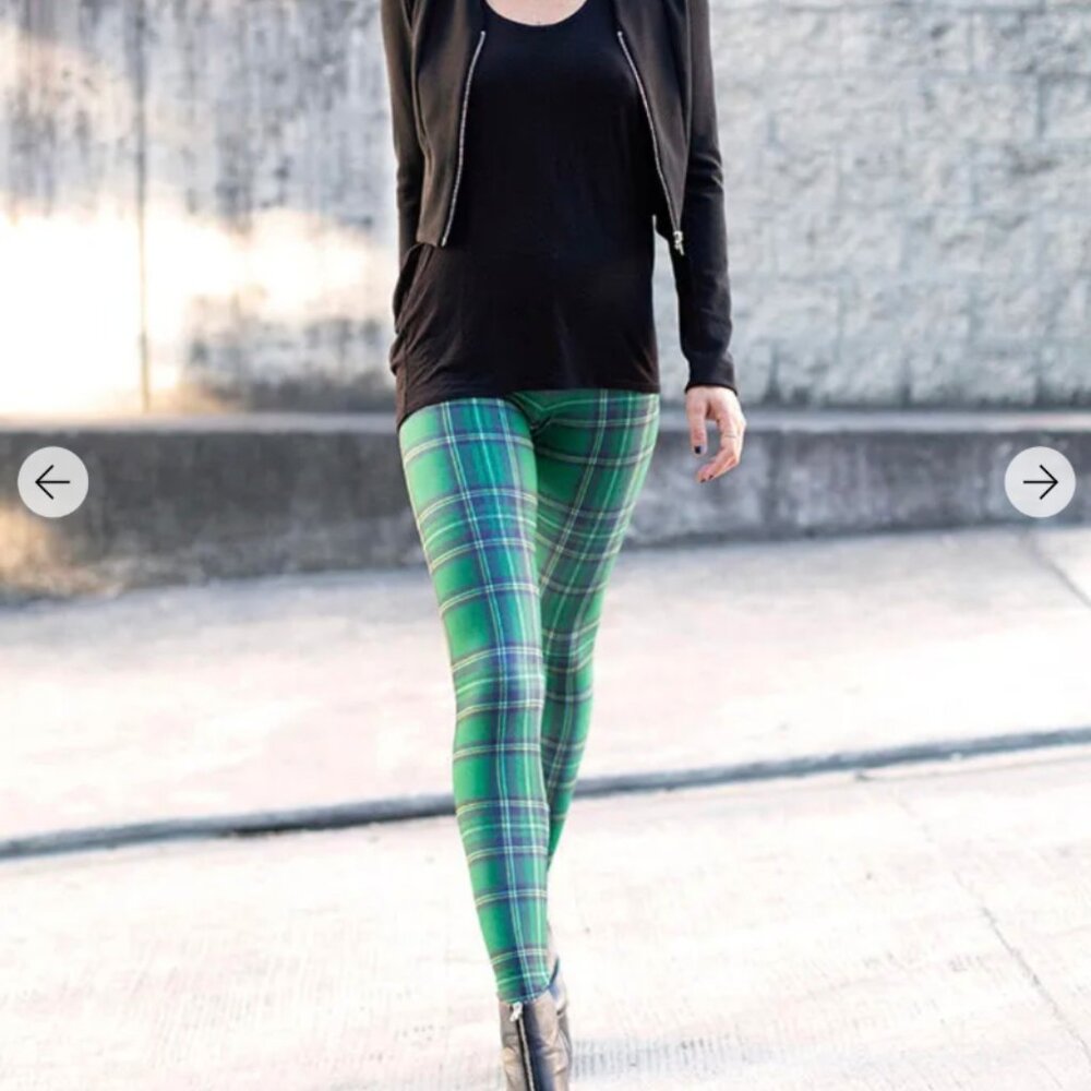 Black Milk Tartan Green Toasties size Medium PLEASE READ